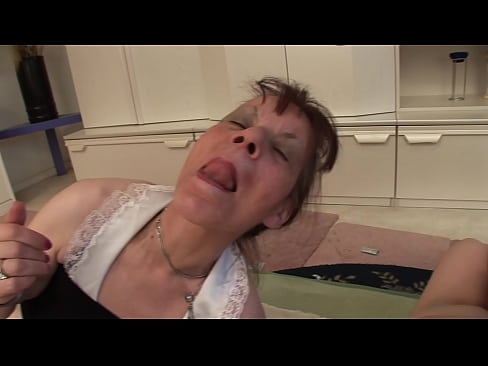 ❤️ Dy gjyshe dhe një gjysh kanë një treshe Video porno në sq.videolucrativo.top ❌️
