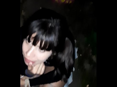 ❤️ Në rrugë penisi i fryrë në këmbim të karamele Video porno në sq.videolucrativo.top ❌️